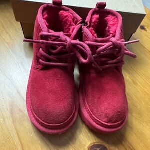 Ugg red neumel boots size 10